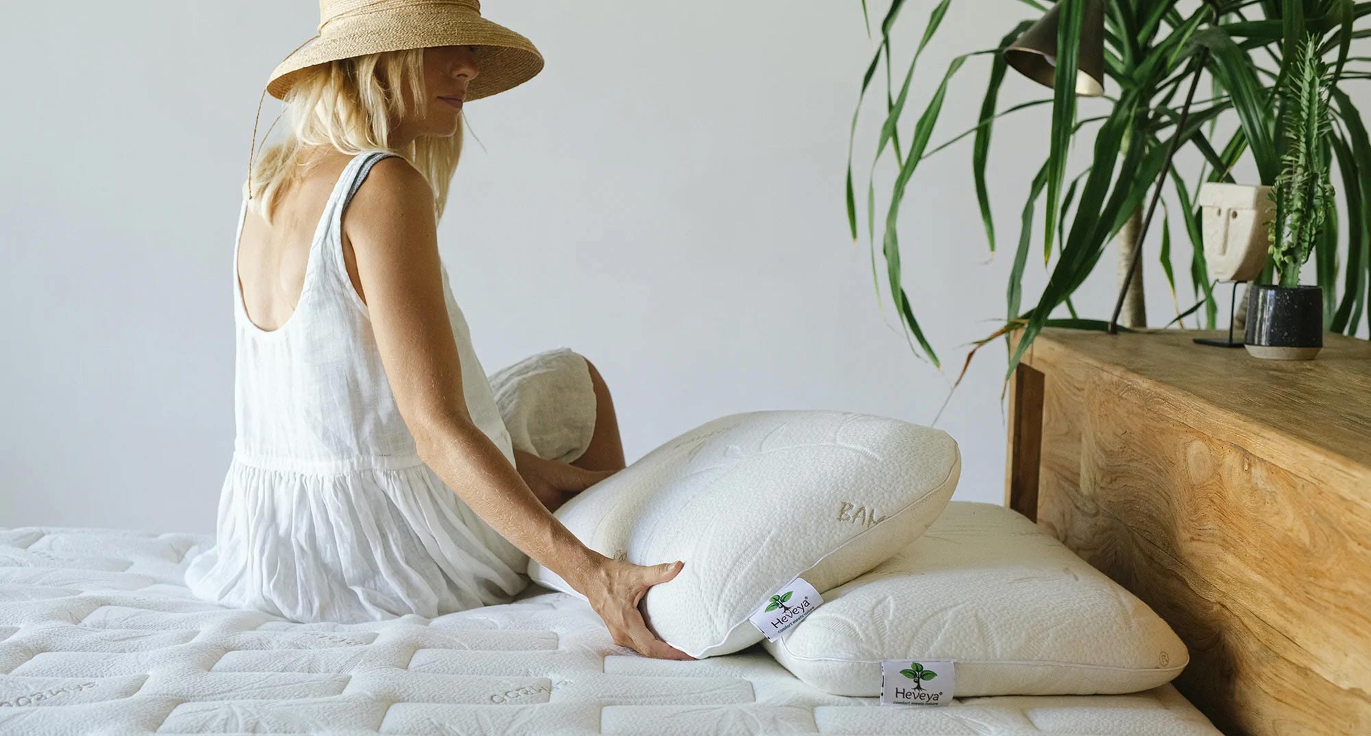 How To Sleep Better And Wake Up Feeling Rested & Refreshed