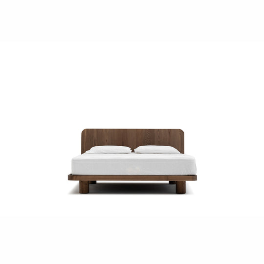 هيكل سرير «ماجو» مع لوح رأس